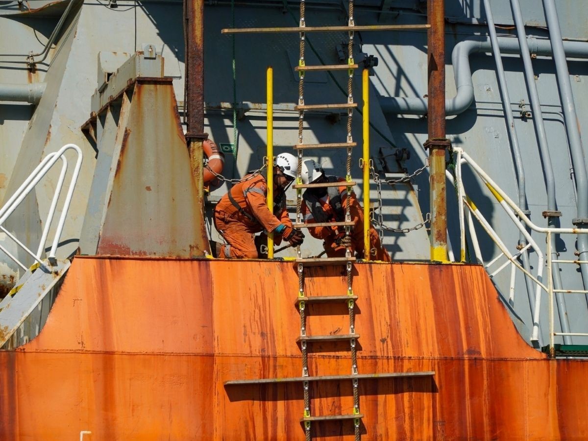 APS e Cenep capacitam jovens para o setor portuário e ofertam bolsa de R$ 1 mil; veja como se inscrever