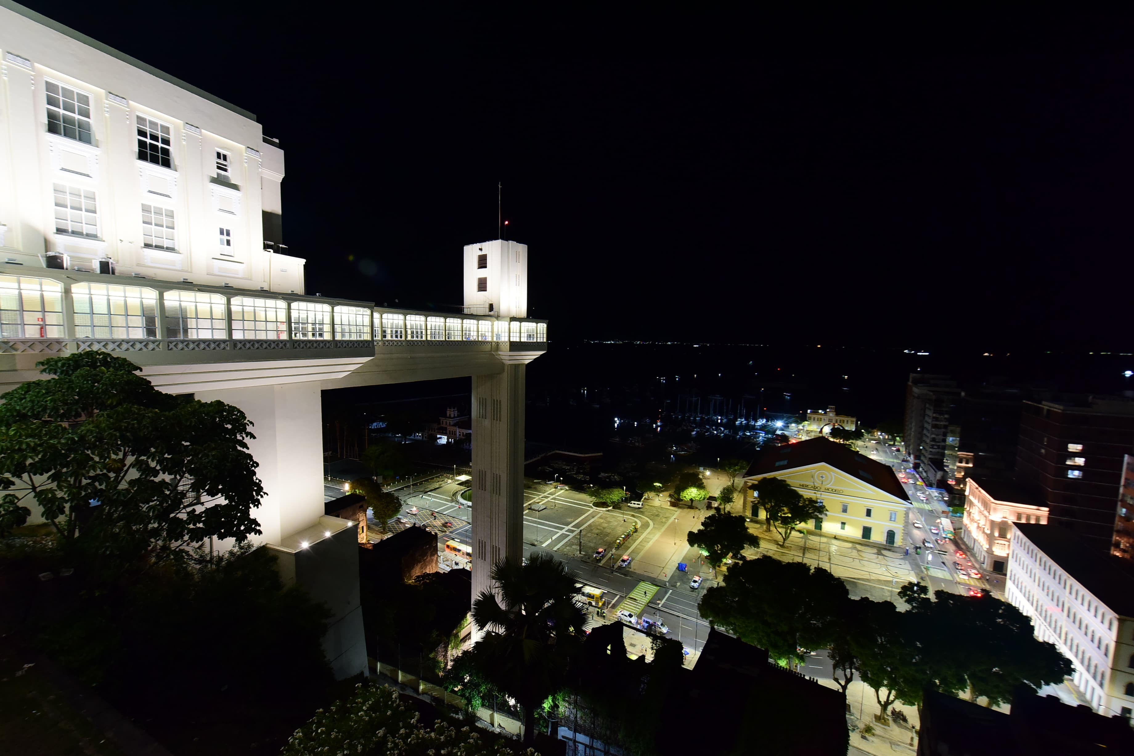 Elevador Lacerda, um dos principais pontos turísticos de Salvador, é reinaugurado após reforma