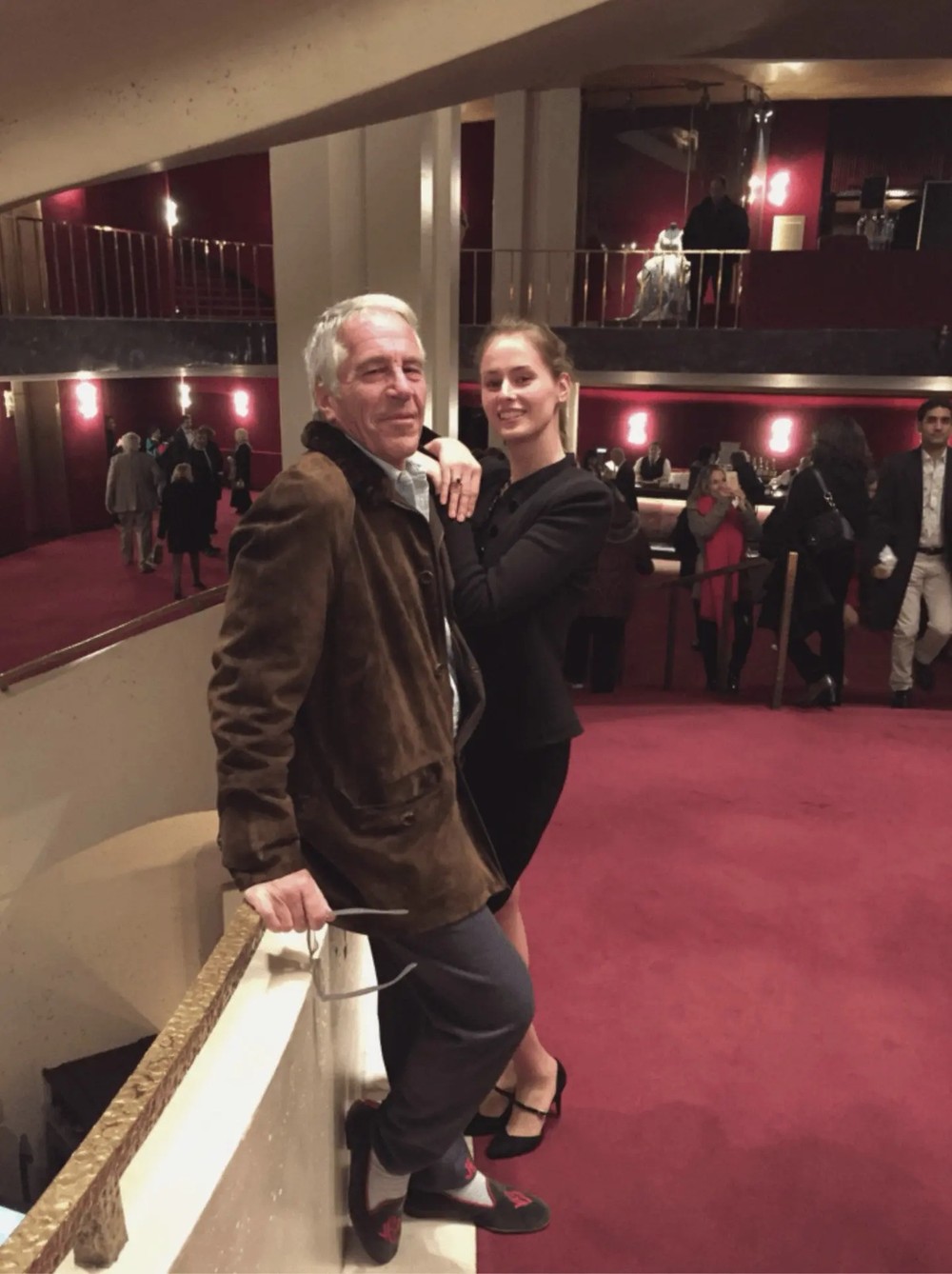 Dentista pode receber até 100 milhões de dólares do espólio de Jeffrey Epstein