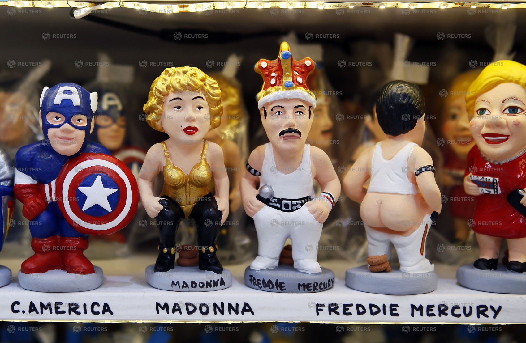 Freddie Mercury, políticos e jogadores viram bonecos 'caganers' na Catalunha