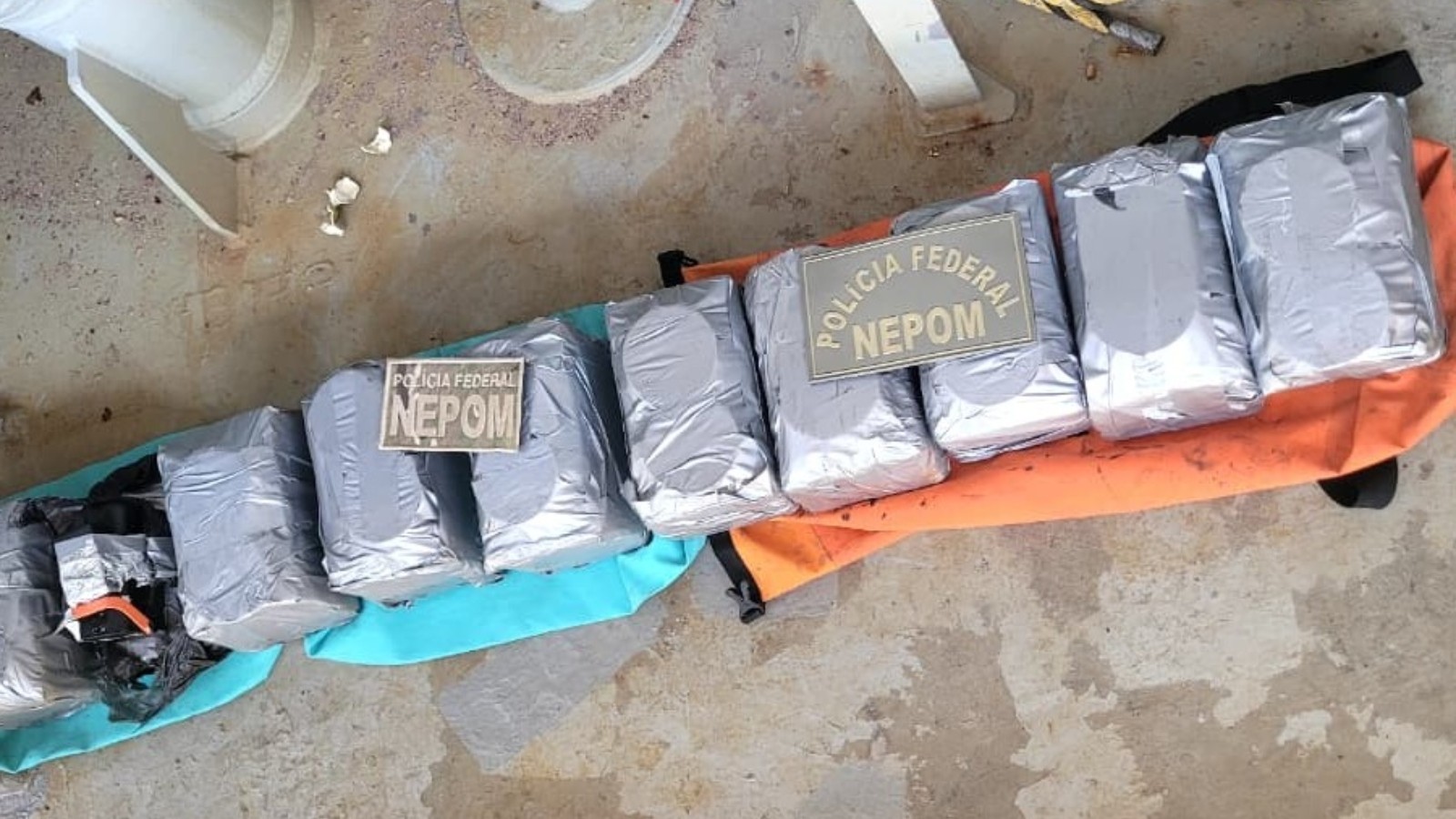 PF apreende 43 kg de cocaína em navio atracado no Porto do Mucuripe, em Fortaleza