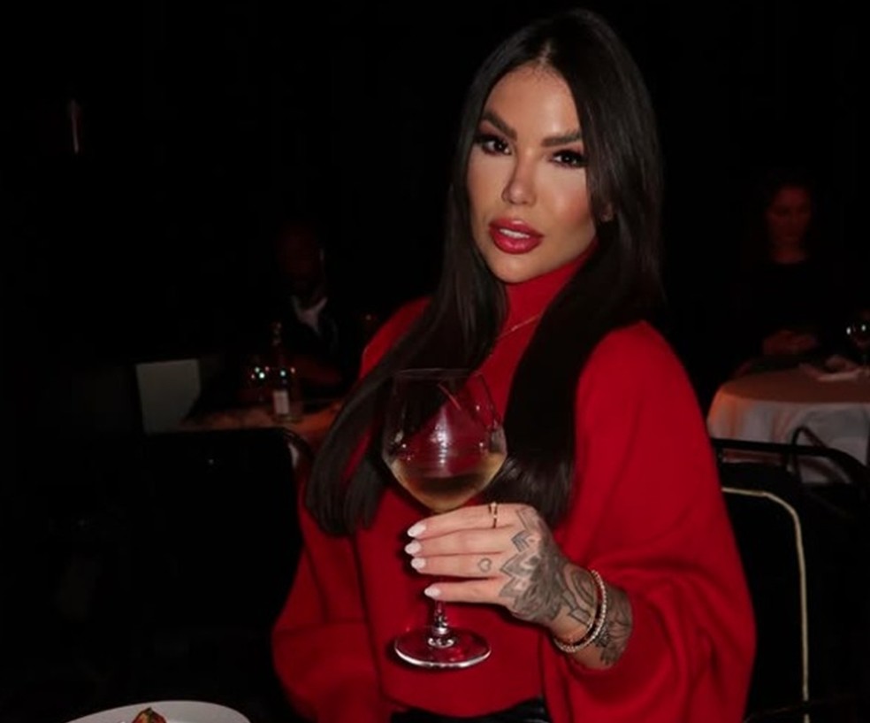 Influencer e modelo morre ao cair do 27º andar de prédio em Dubai | G1