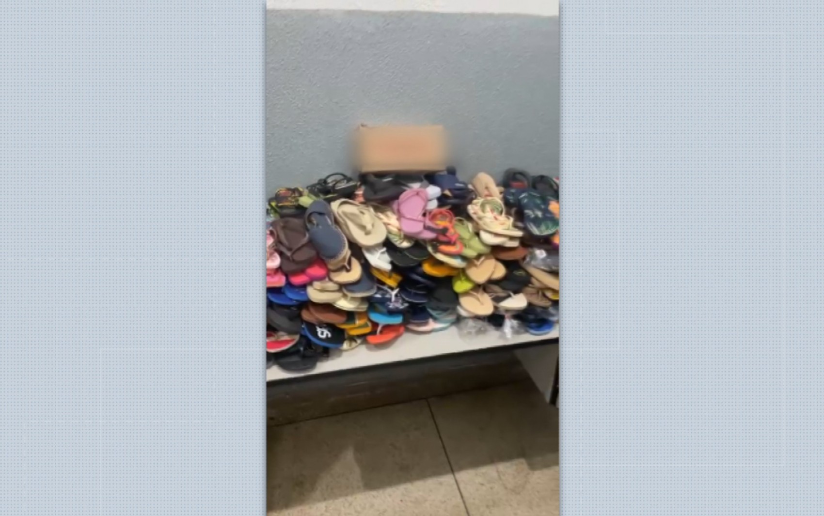 Dupla é presa com 181 pares de chinelos furtados de loja em Ribeirão Preto, SP