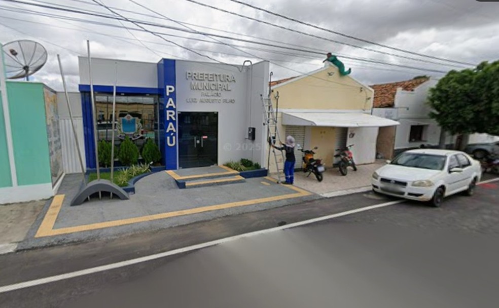 Sede da prefeitura de Paraú, no Oeste potiguar — Foto: Google maps/Reprodução