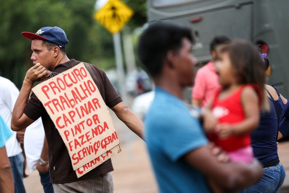 Desemprego no Brasil é maior entre jovens de 18 a 29 anos — Foto: Marcelo Camargo/Agência Brasil