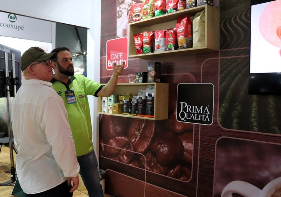 Espaço de torrefação da Cooxupé na Femagri — Foto: Divulgação