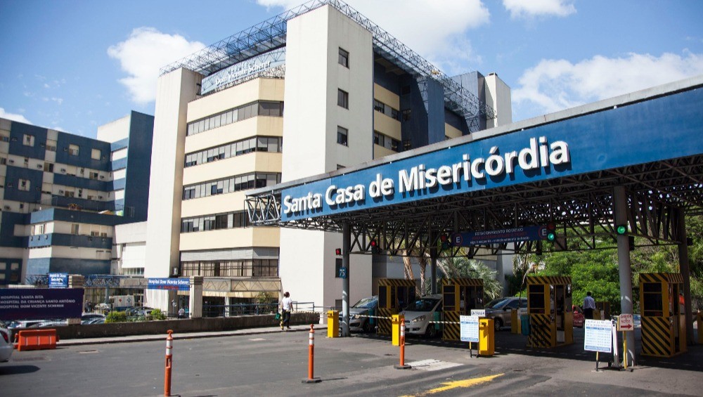 Santa Casa de Porto Alegre faz milésimo transplante renal pediátrico e celebra 30 anos do 1º transplante cardíaco