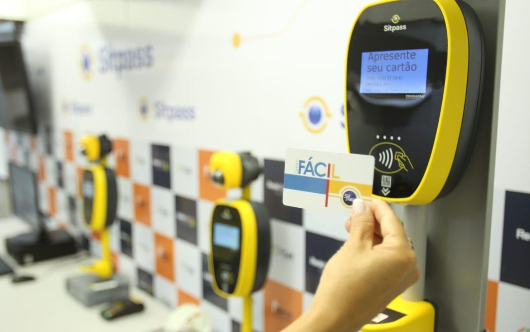 Profissionais contratados por central de empregos recebem transporte gratuito no primeiro mês de trabalho