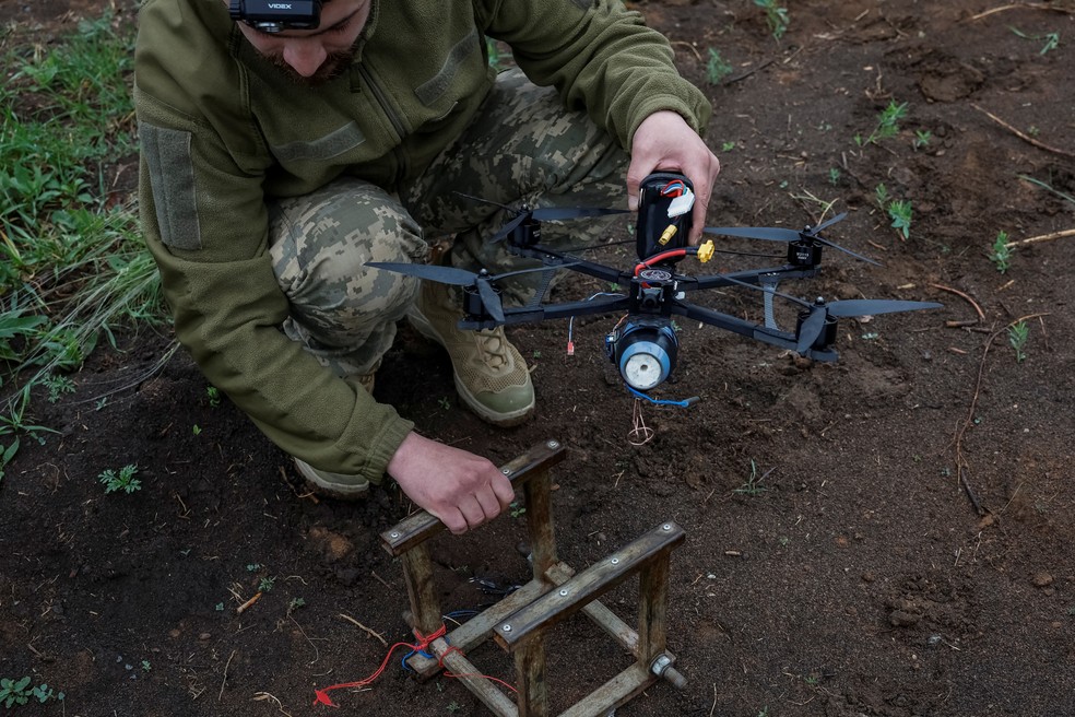 O custo total dos drones FPV pode ser de apenas US$ 500, cerca de R$ 3 mil — Foto: Reuters