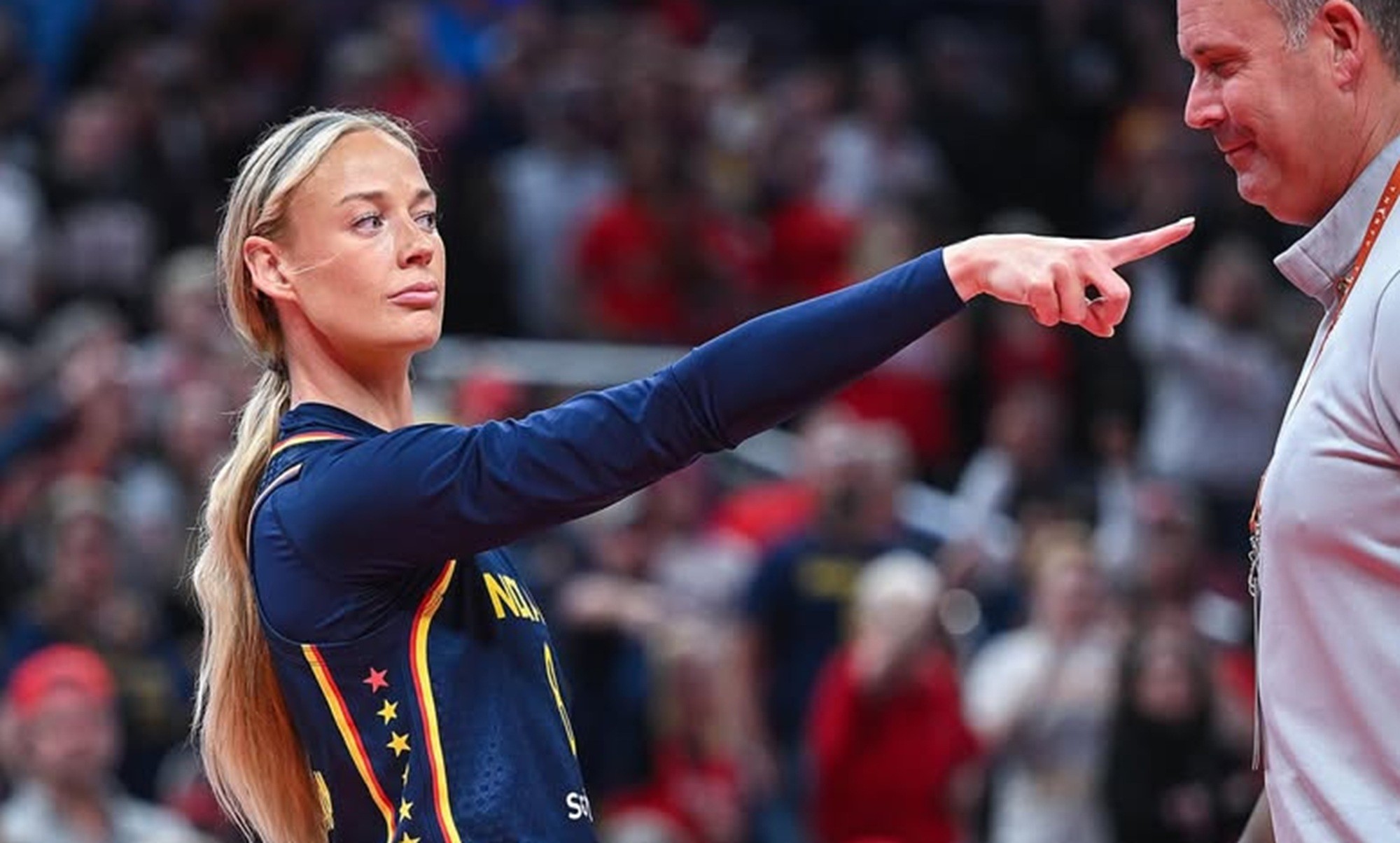 É #FAKE que vídeo mostre jogadora de basquete americana se recusando a competir contra mulher trans em partida