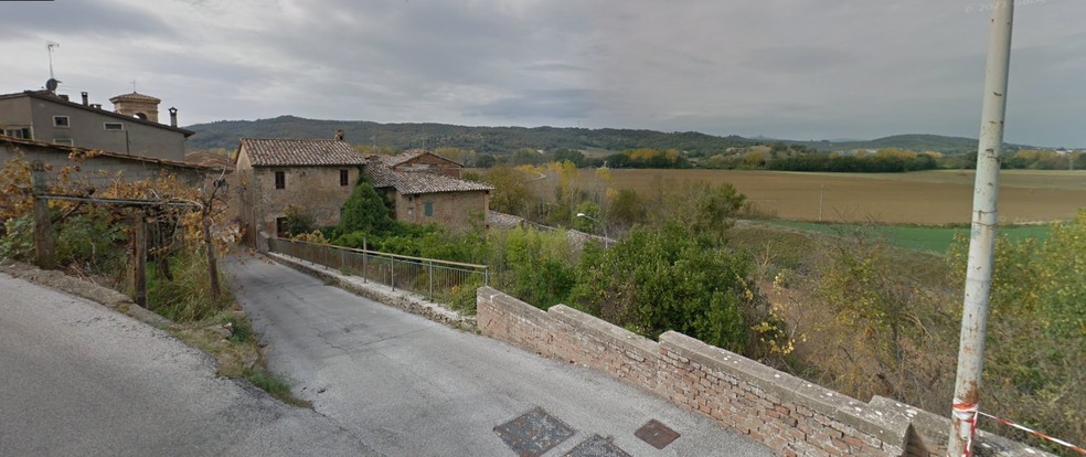 Vilarejo de Pieve Caina, para onde Mauro Carlesse pretendia fugir, segundo a Justiça — Foto: Google Maps/Reprodução