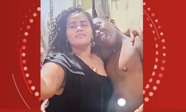 Marília de Souza Almeida Pereira ao lado de Antonio Moreira Nery de Jesus, suspeito de feminicídio — Foto: Arquivo pessoal
