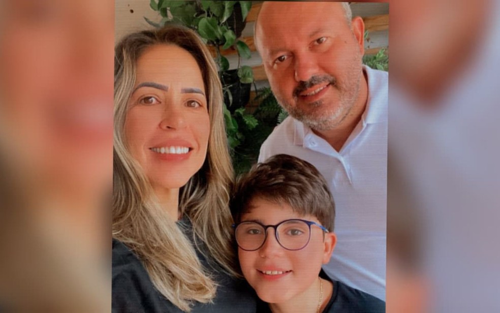 Vereador Shaylon Rodrigo de Cachoeira Alta, a esposa e filho morreram no acidente. &mdash; Foto: Divulga&ccedil;&atilde;o/Corpo de Bombeiros