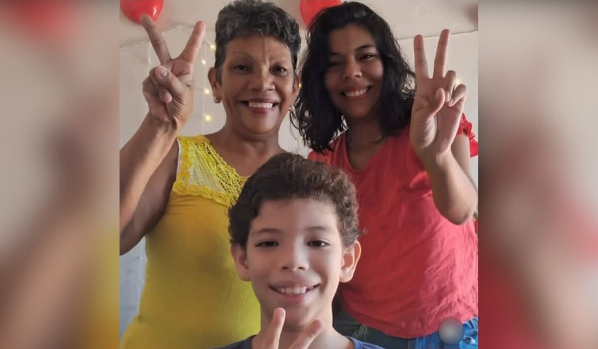 Jornalista venezuelana que vive no Brasil relata medo e incerteza sobre situação do país: 'Nunca aconteceu isso'