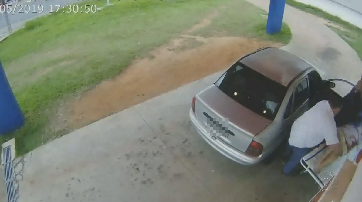 Justiça absolve homem acusado de matar companheira esfaqueada e fugir após deixá-la em posto de saúde