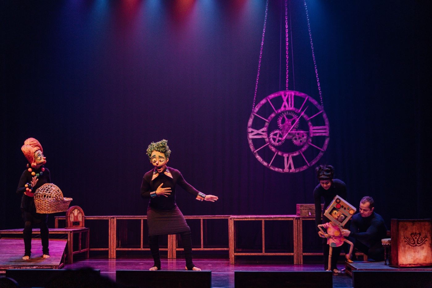 Guritiba leva teatro e brincadeira para crianças no Festival