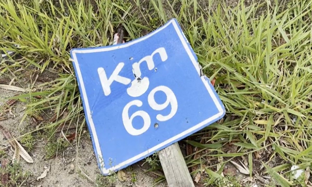 Motociclista e passageira morrem após serem atingidos por carro no sul da Bahia