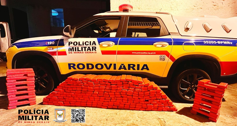 Polícia Militar Rodoviária apreende drogas na rodovia MGC-267 em Caxambu (MG) — Foto: Polícia Militar Rodoviária