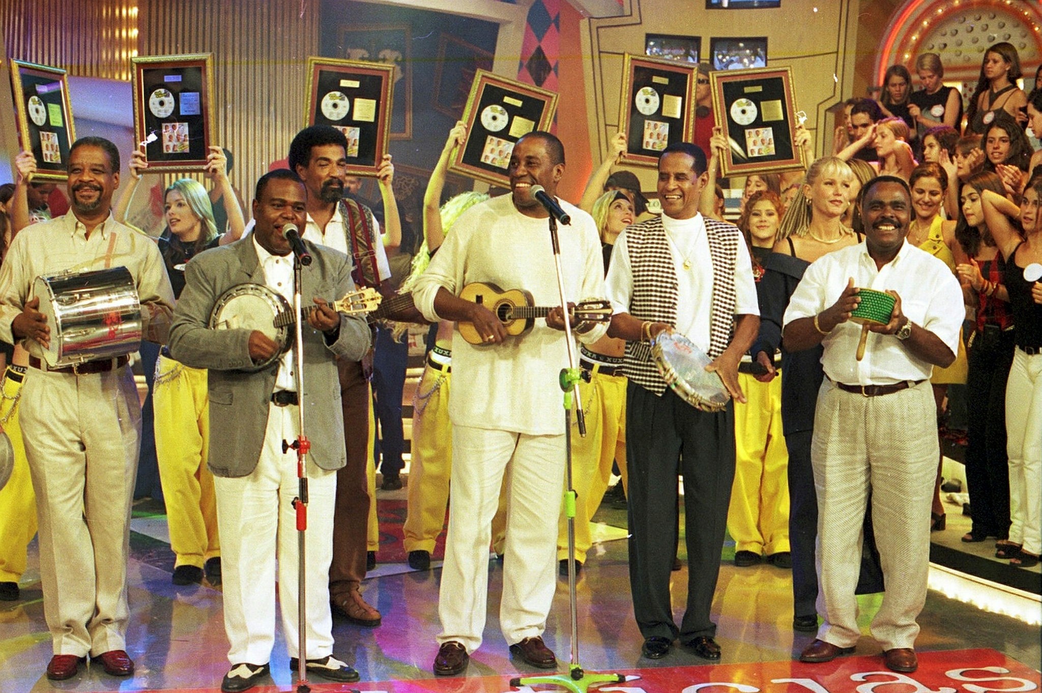 Pagode ganha força no interior de SP e valoriza cultura negra; veja como artistas celebram o ritmo