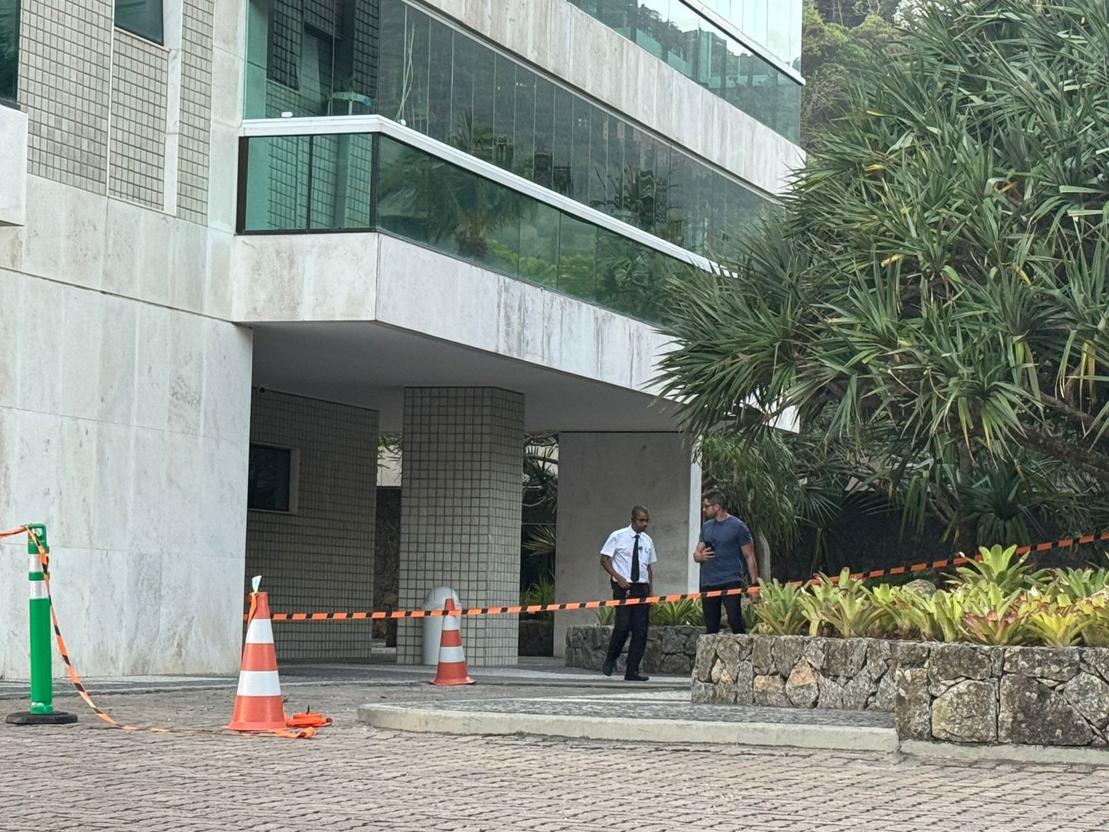 Polícia acredita que vento forte contribuiu para morte de piloto de parapente