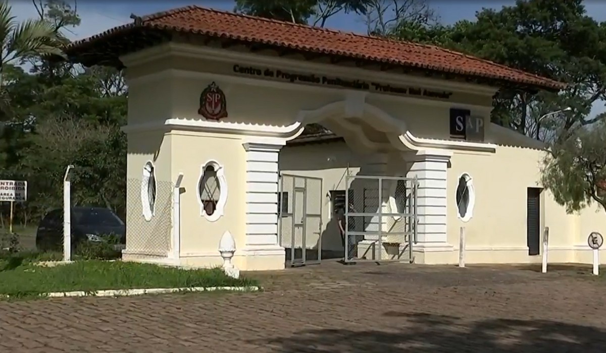 Agente penal é preso em flagrante ao tentar entrar com drogas e celulares em penitenciária de Bauru