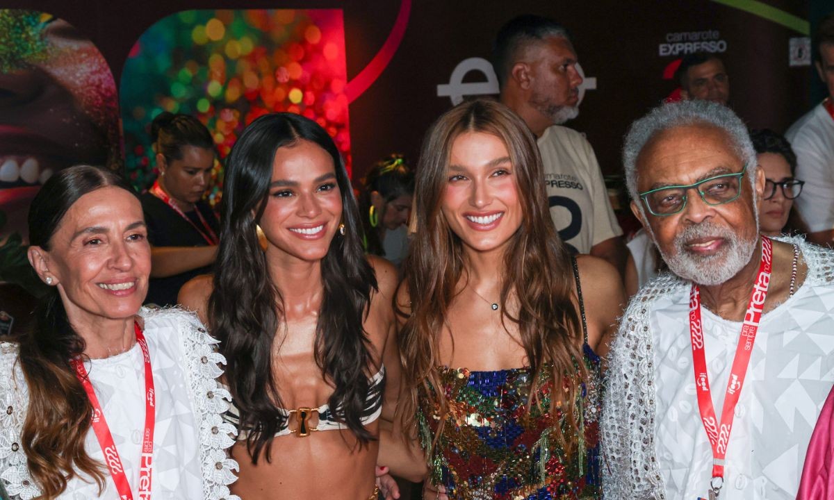 Bruna Marquezine, Sasha Meneghel e João Lucas curtem camarote da família Gil no carnaval de Salvador