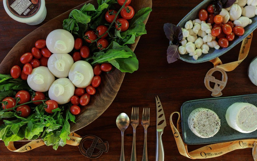 Visita guiada conta com degustação de produtos da fazenda — Foto: Arquivo Pessoal