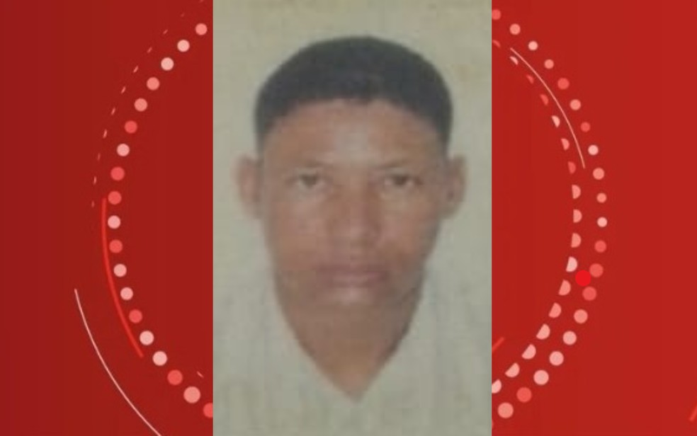 Jardel da Silva Nunes, de 40 anos, morreu após a motocicleta em que estava colidir com um carro na BR-116 — Foto: Redes Sociais