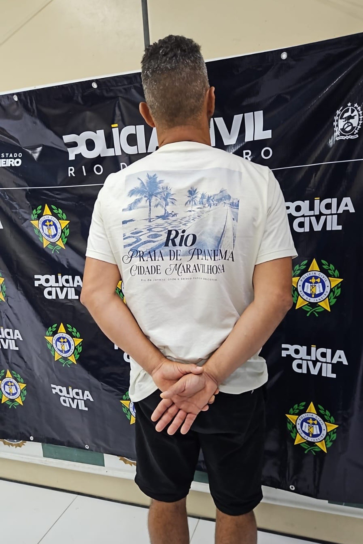 Homem é preso suspeito de tentar matar a companheira e bebê de 3 meses em Búzios
