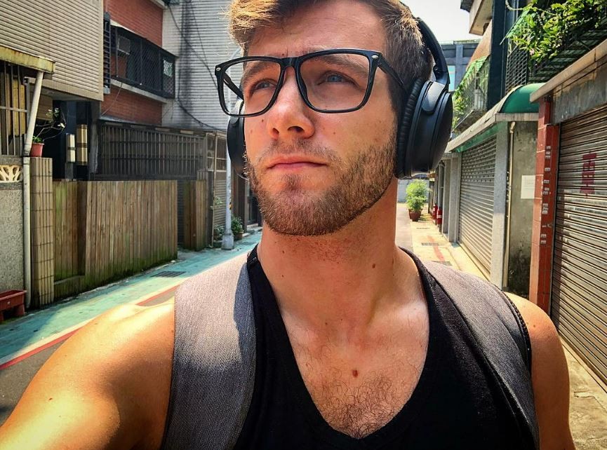 Polícia prende suspeito de ‘Boa noite, Cinderela’ contra canadense