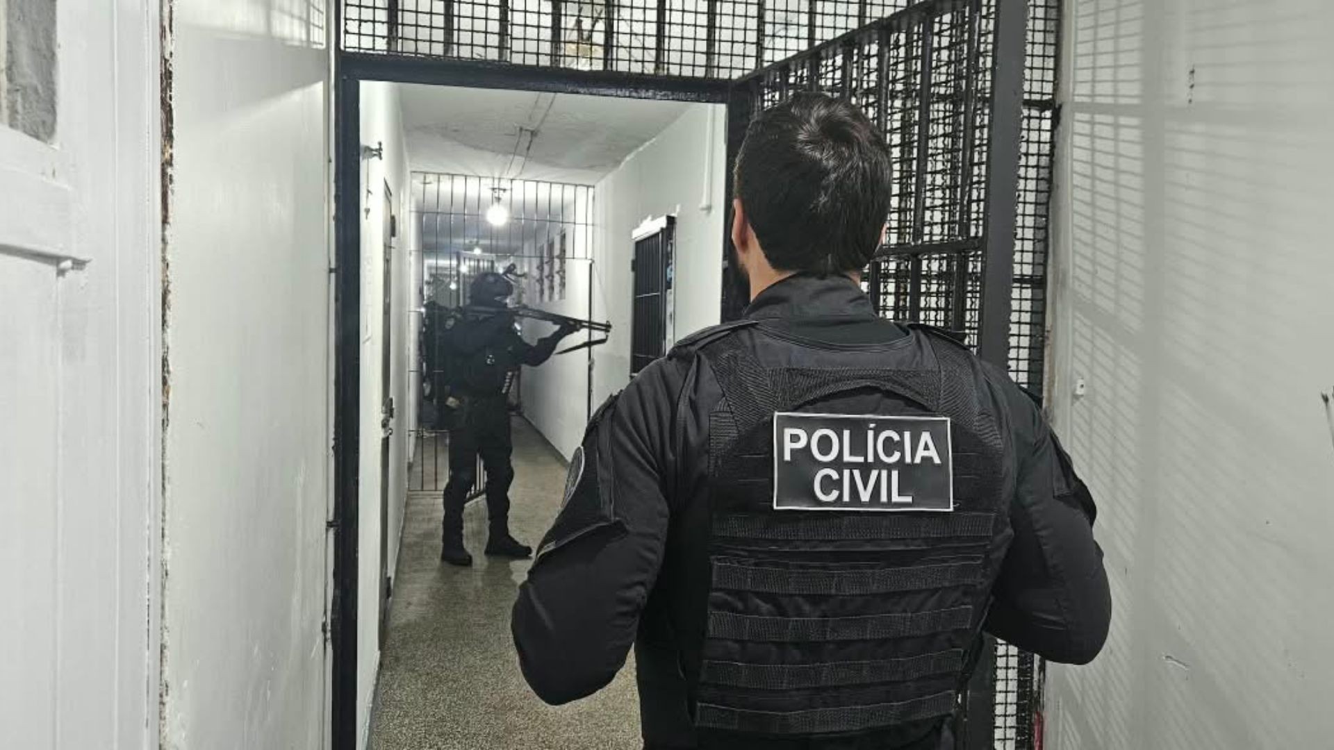 Golpe dos nudes: grupo que usou foto de delegado do RS para enganar vítima de SP é alvo de operação