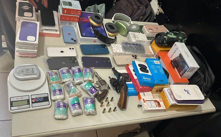 Suspeito de assalto é preso duas vezes no mesmo dia após conseguir fugir de viatura, diz polícia