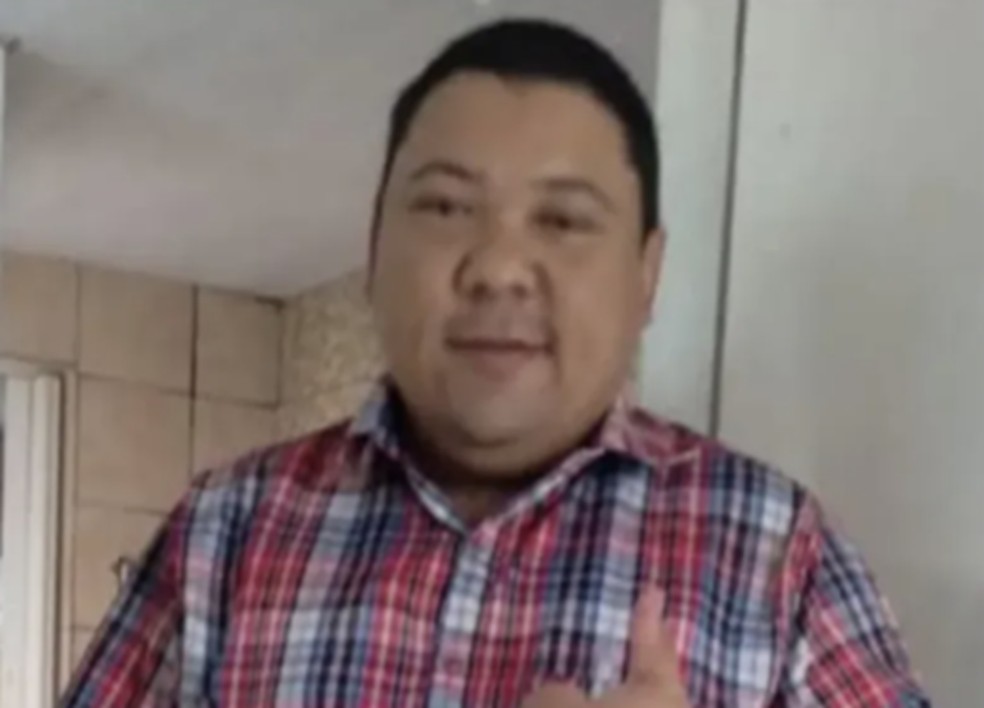 André Fernandes da Silva Campêlo, de 43 anos, morreu após ser arrastado por correnteza em Camaragibe, no Grande Recife — Foto: Reprodução/WhatsApp