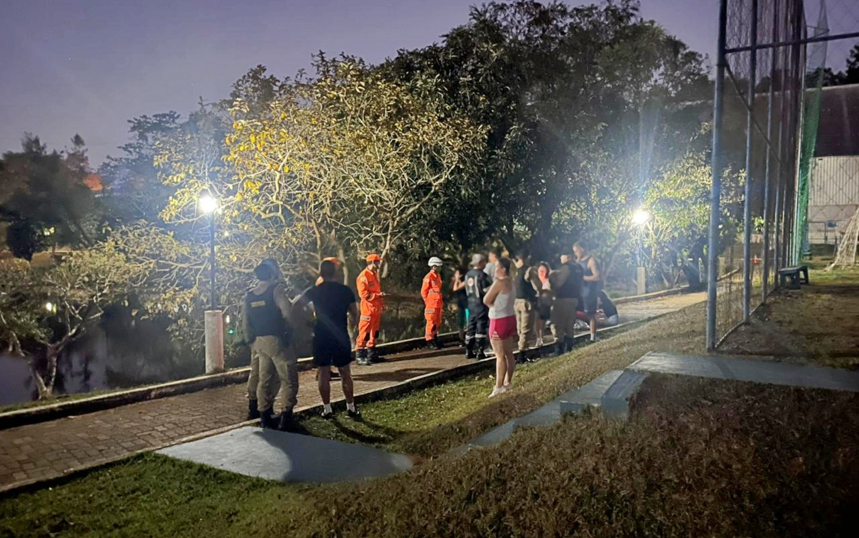 Corpo de mulher de 76 anos é encontrado dentro de lago de clube em Pouso Alegre, MG