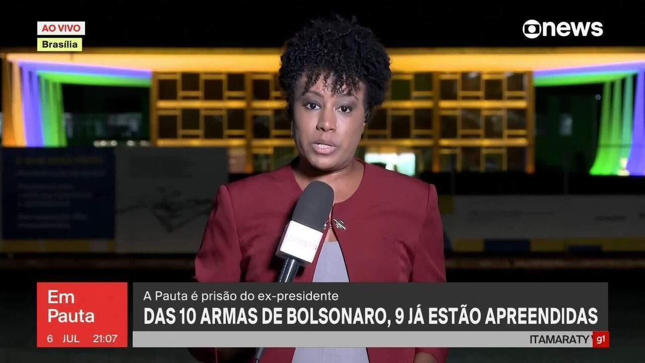 Moraes determina que armas de Bolsonaro sejam destruídas ou doadas a órgãos de segurança
