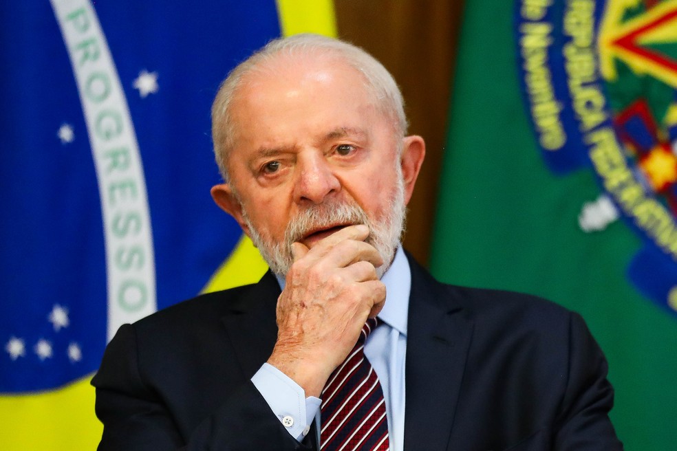 O presidente Luiz Inácio Lula da Silva participa de reunião com as lideranças dos grupos de engajamento do G20 acompanhado da primeira-dama Janja da Silva e dos ministros Fernando Haddad (Fazenda) e Márcio Macedo (Secretaria- Geral), no Palácio do Planalto, em Brasília, nesta segunda-feira, 11 de novembro de 2024. — Foto: WILTON JUNIOR/ESTADÃO CONTEÚDO