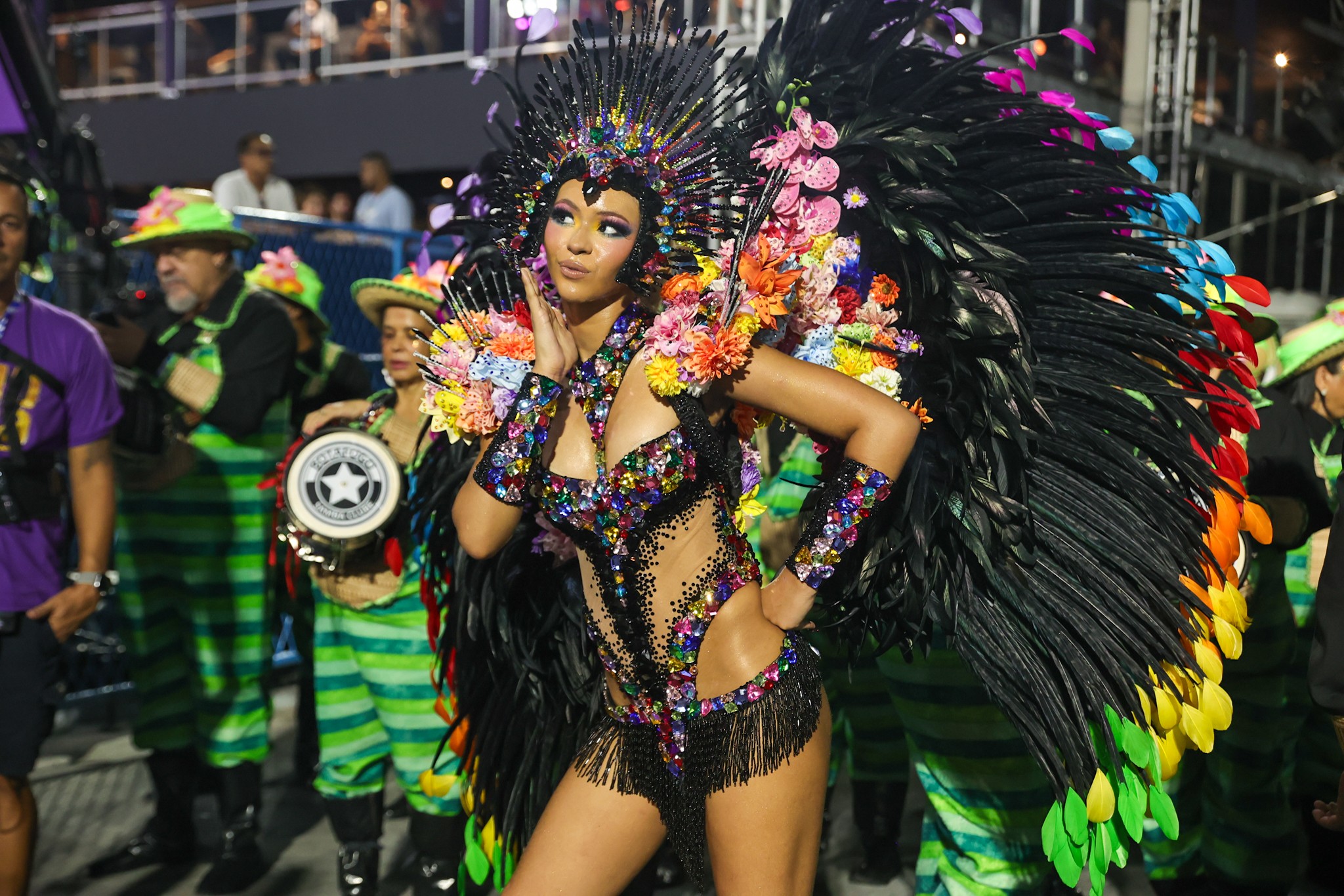 Série Ouro: 8 escolas se apresentam neste sábado