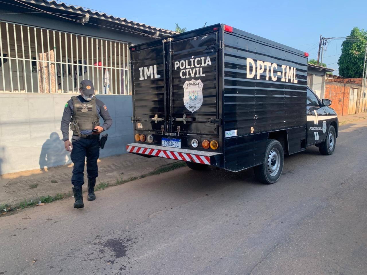 Corpos são achados esquartejados dentro de sacos plásticos em apartamento no Acre; VÍDEO