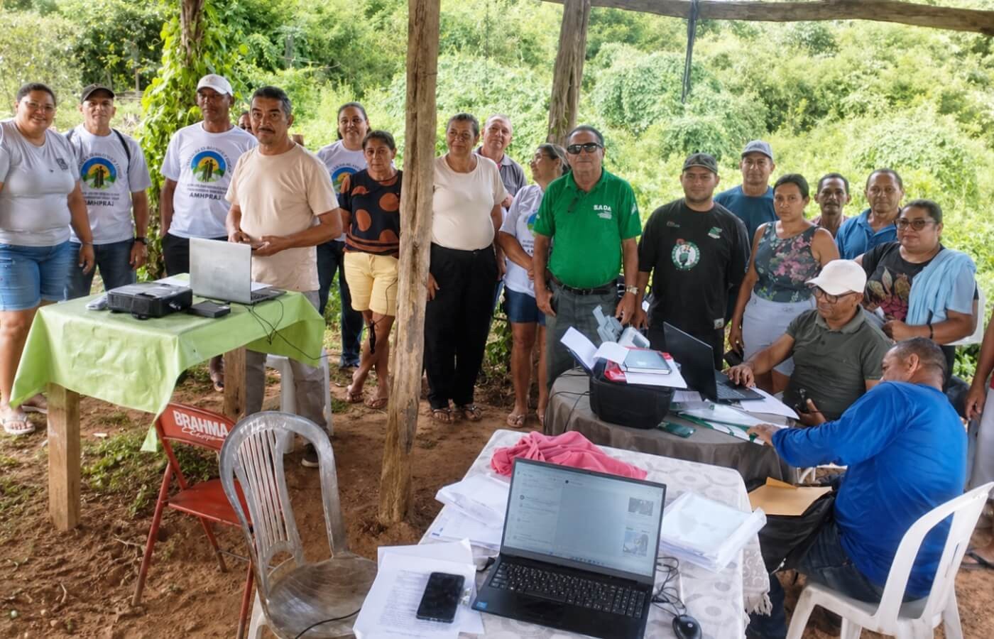 Governo do PI emite Cadastro da Agricultura Familiar na zona rural de Teresina