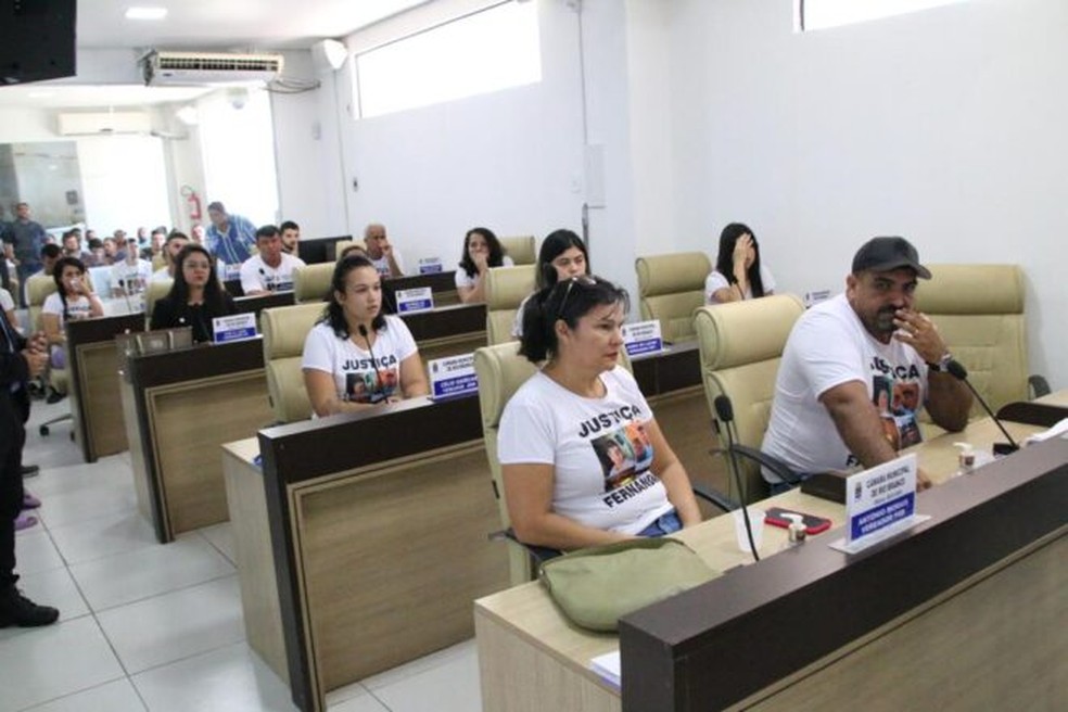Familiares e amigos acompanharam audiência pública na Câmara de Vereadores de Rio Branco — Foto: Tiago Teles/Asscom MP-AC