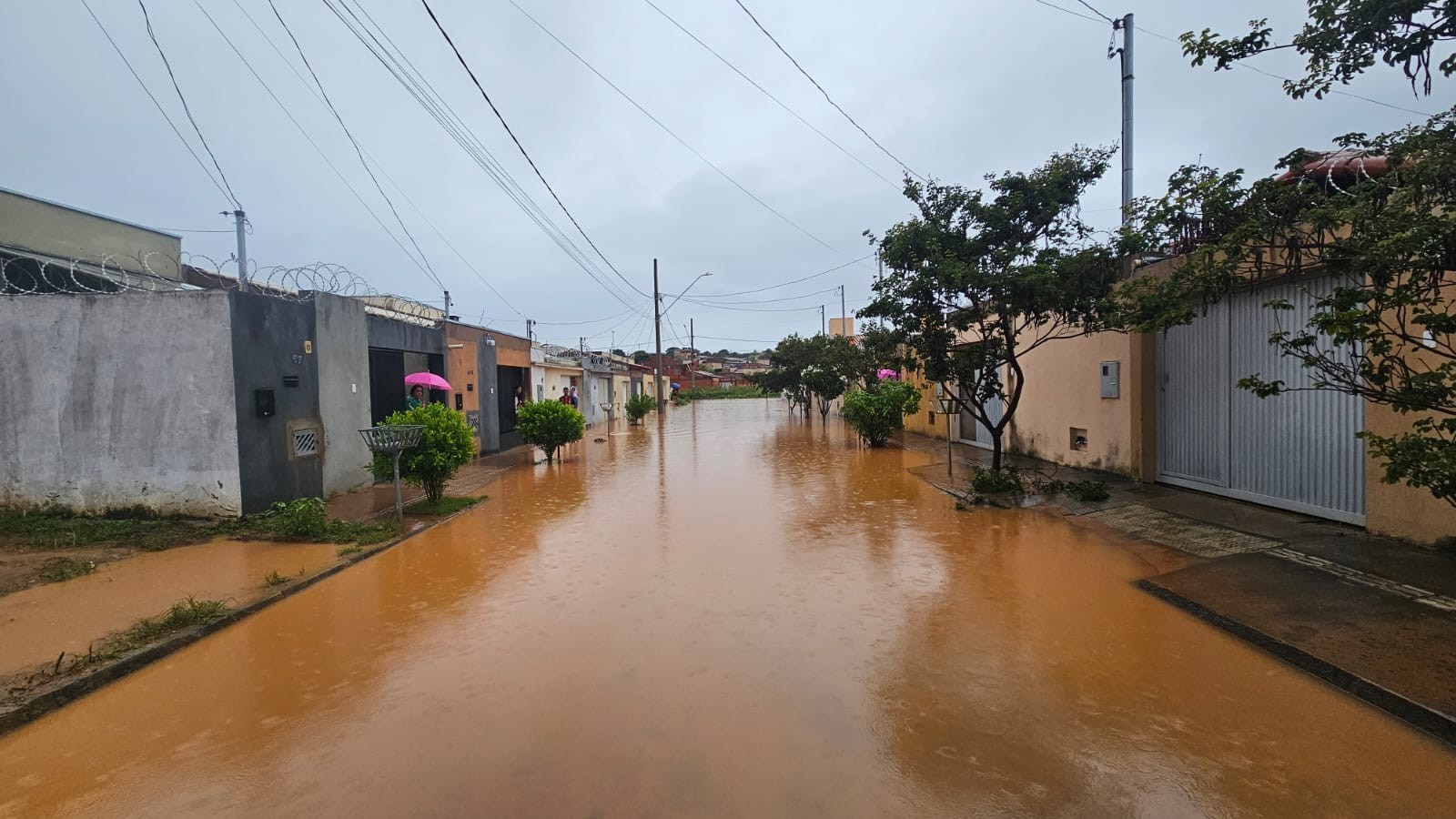 Chuva provoca estragos em Bocaiuva e Montes Claros