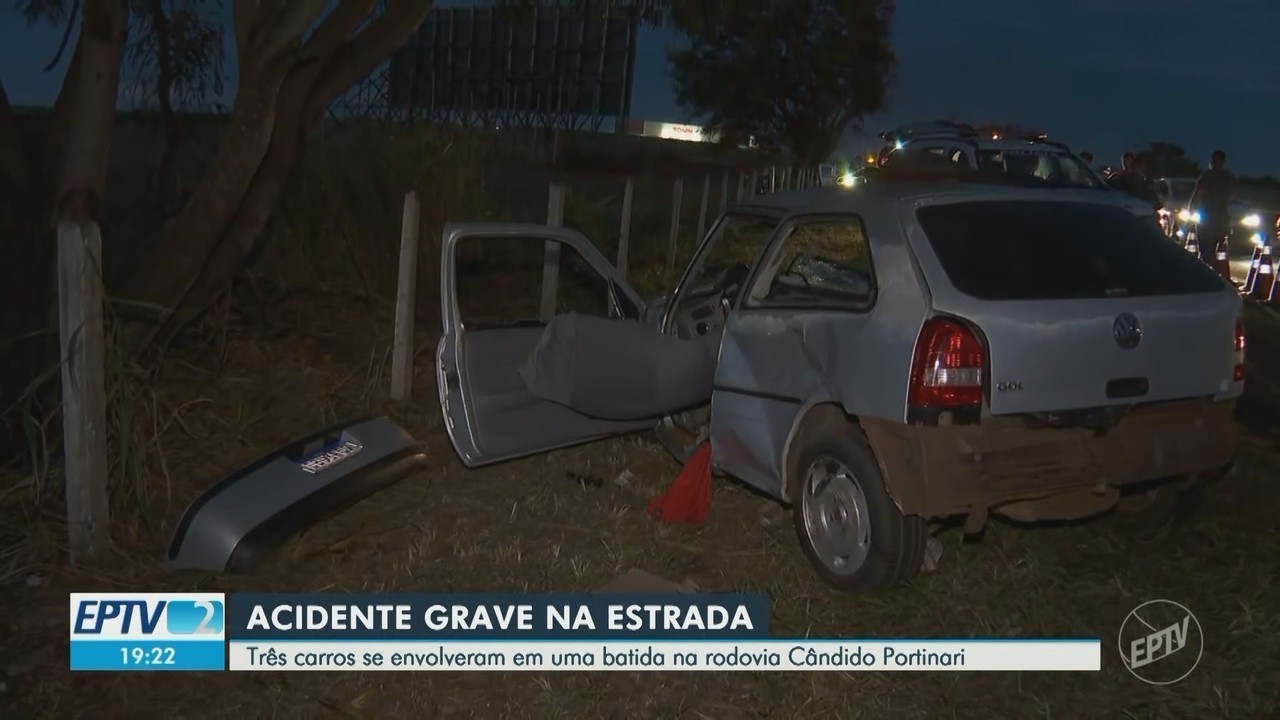 Acidente entre 4 veículos deixa dois feridos graves em rodovia próximo a Jardinópolis, SP