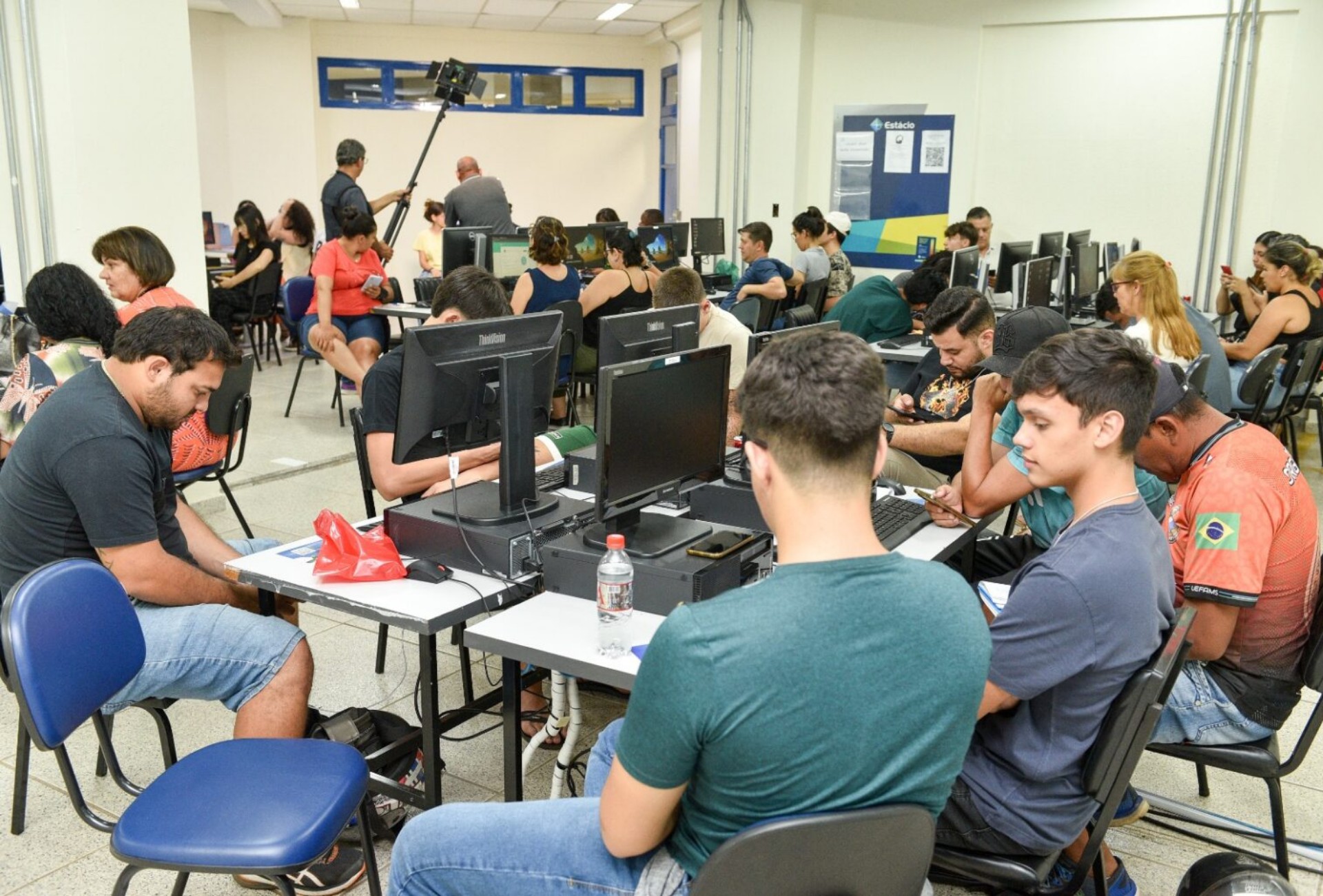 Sejuv abre inscrições para último curso gratuito de 2025 em Departamento Pessoal e RH