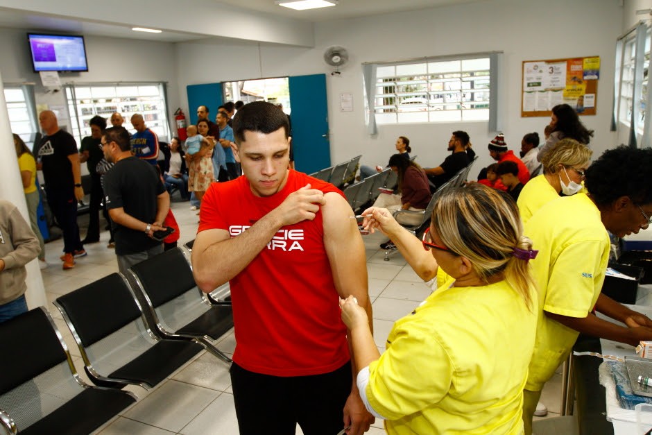 São José dos Campos aplica mais de 11 mil doses de vacinas em Dia D de vacinação