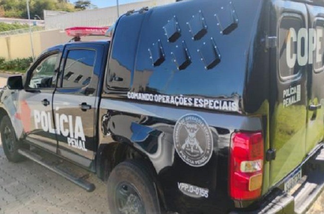 Advogada é presa suspeita de participação em esquema que cobrava até R$ 5 mil para entrada de celulares em presídio