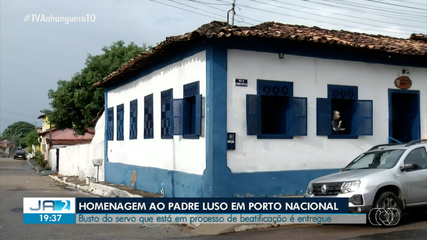 Busto do Padre Luso, que está em processo de beatificação, é entregue em Porto Nacional
