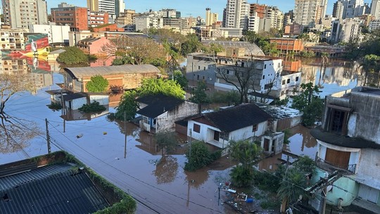 Sobe para 3 o nº de mortos após temporais no RS; mulher segue desaparecida