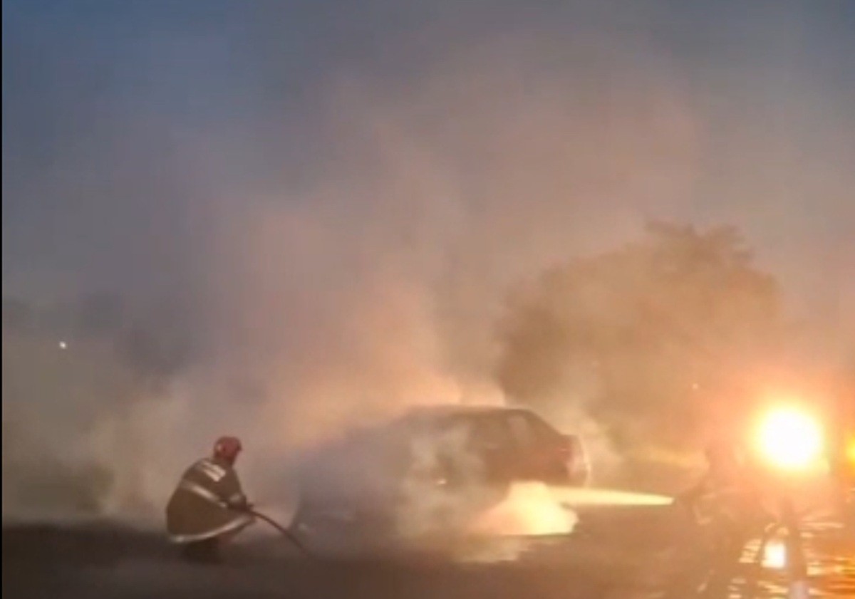 Acidente com moto em Pádua e incêndio em carro na RJ-194 marcam fim de semana no Noroeste RJ; VÍDEO