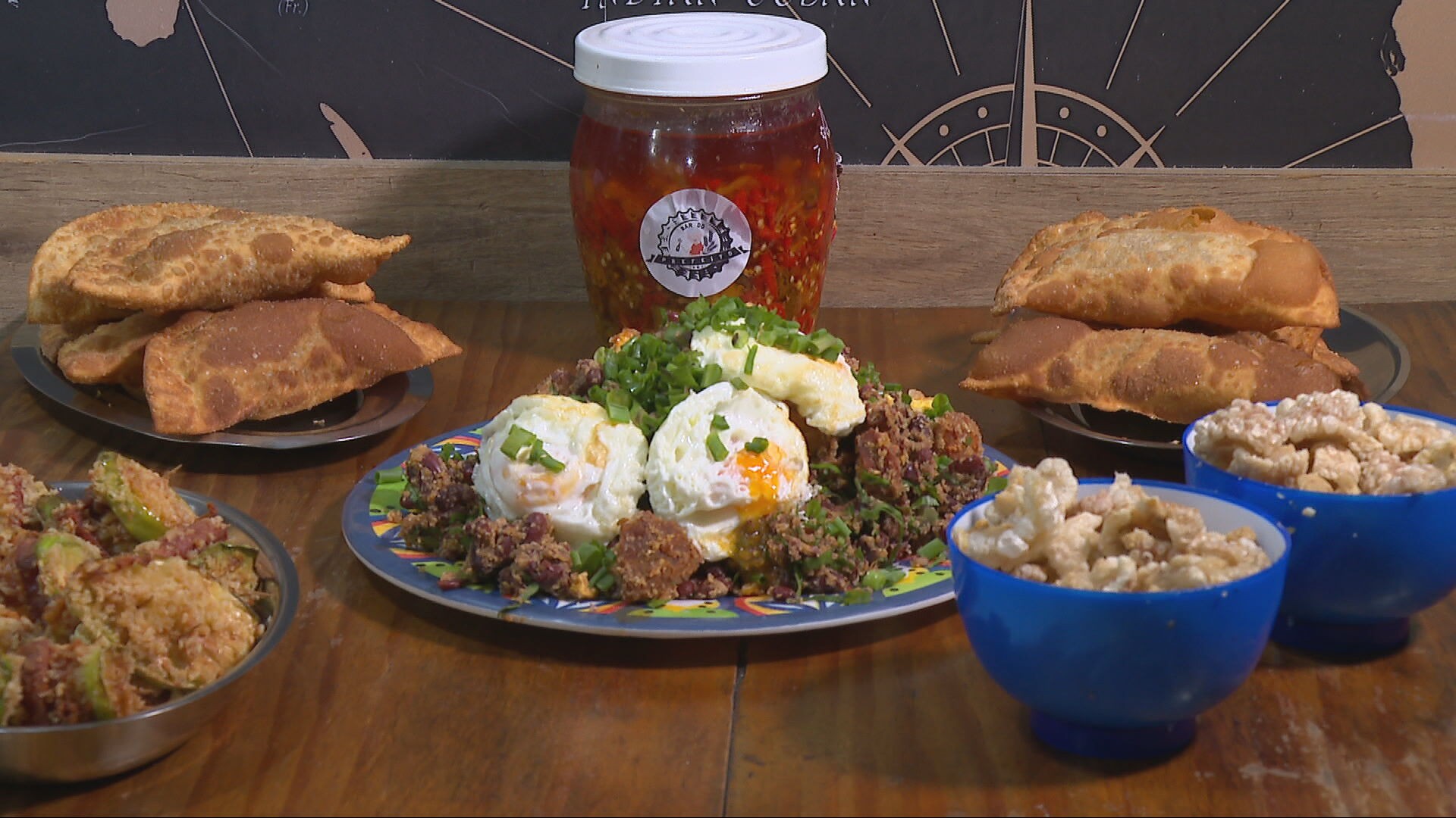 Rota gastronômica no Aglomerado da Serra: conheça projeto que explora delícias da maior favela de BH