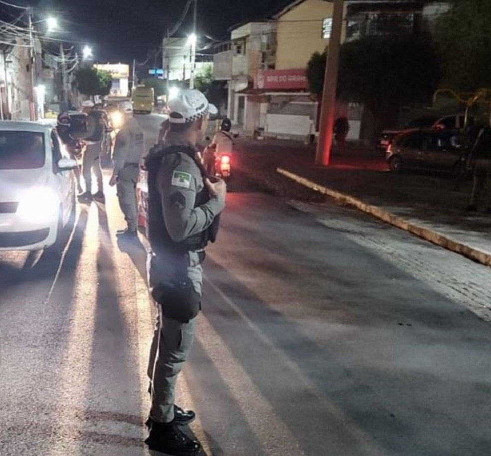 Blitz da Operação Lei Seca em Caicó/RN — Foto: Divulgação/PM